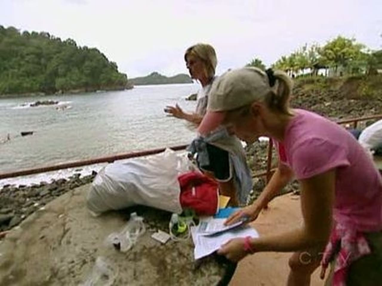 The Amazing Race - Season 8 Episode 7 : I Don't Roll with the Punches, I Punch / You Look Ridiculous