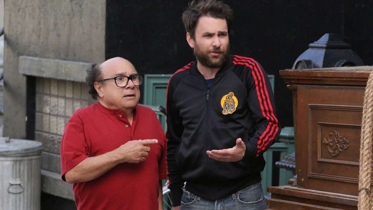 It's Always Sunny in Philadelphia - Season 12 Episode 6 : Hero or Hate Crime?