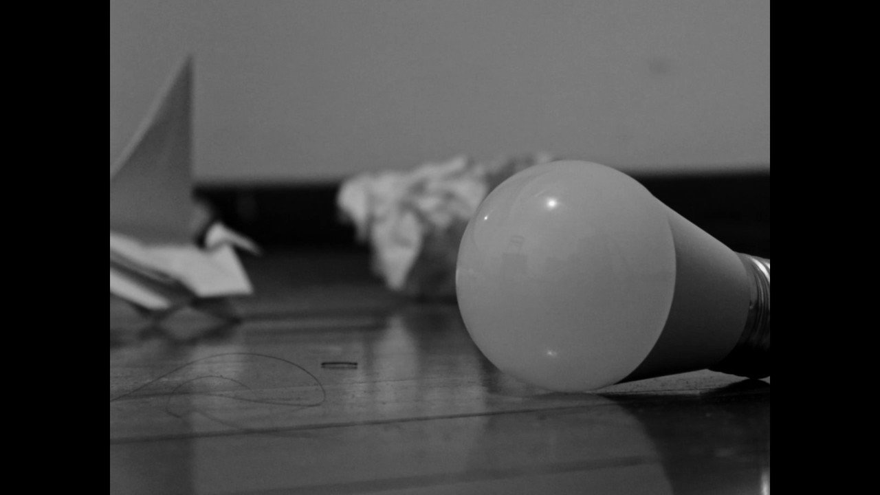 elipsis still 4