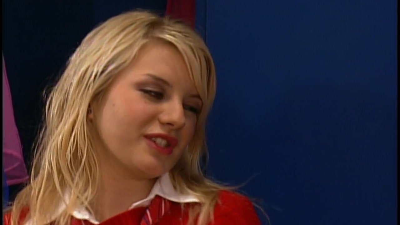 Rebelde - Season 2 Episode 14 : Lugar de ensayos