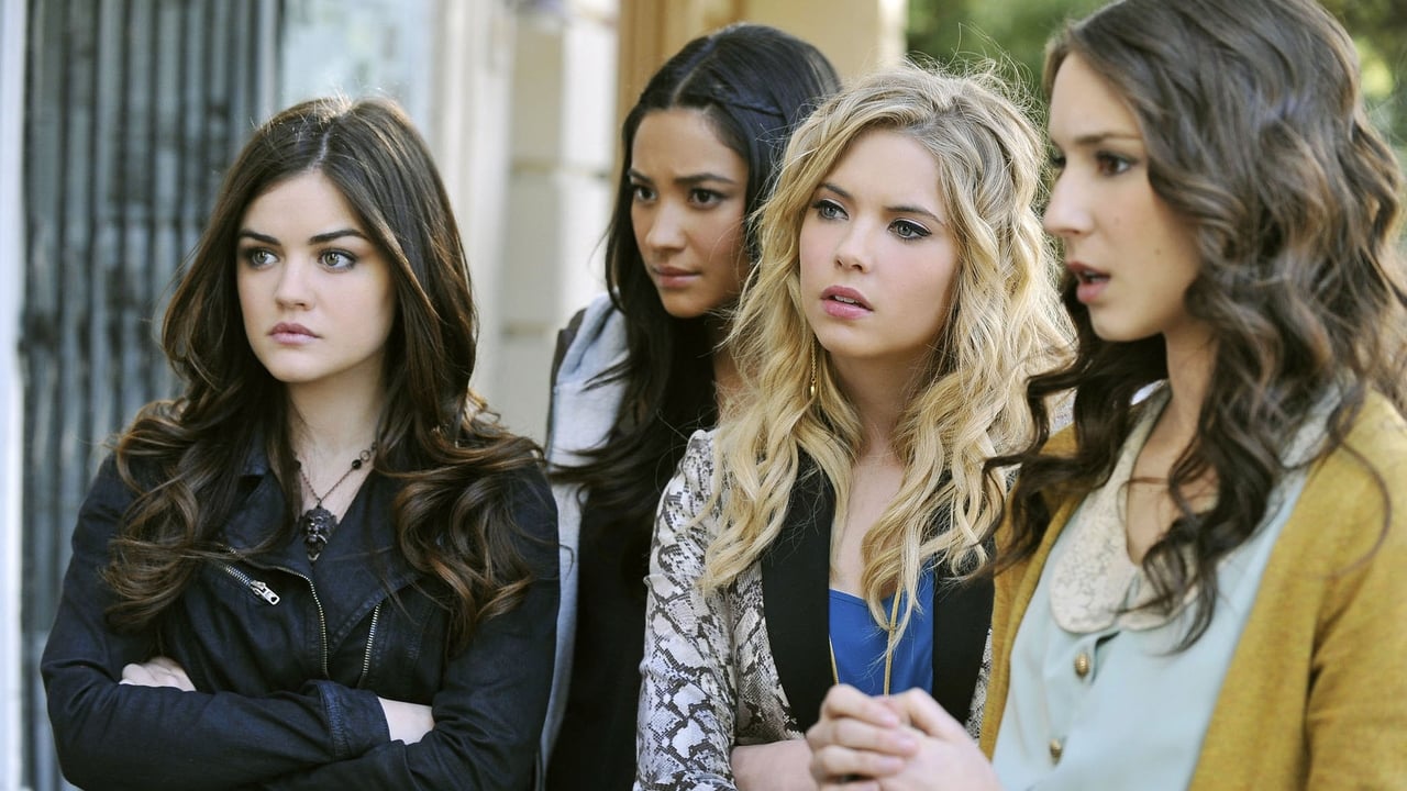 Pretty Little Liars - Season 2 Episode 24 : If These Dolls Could Talk