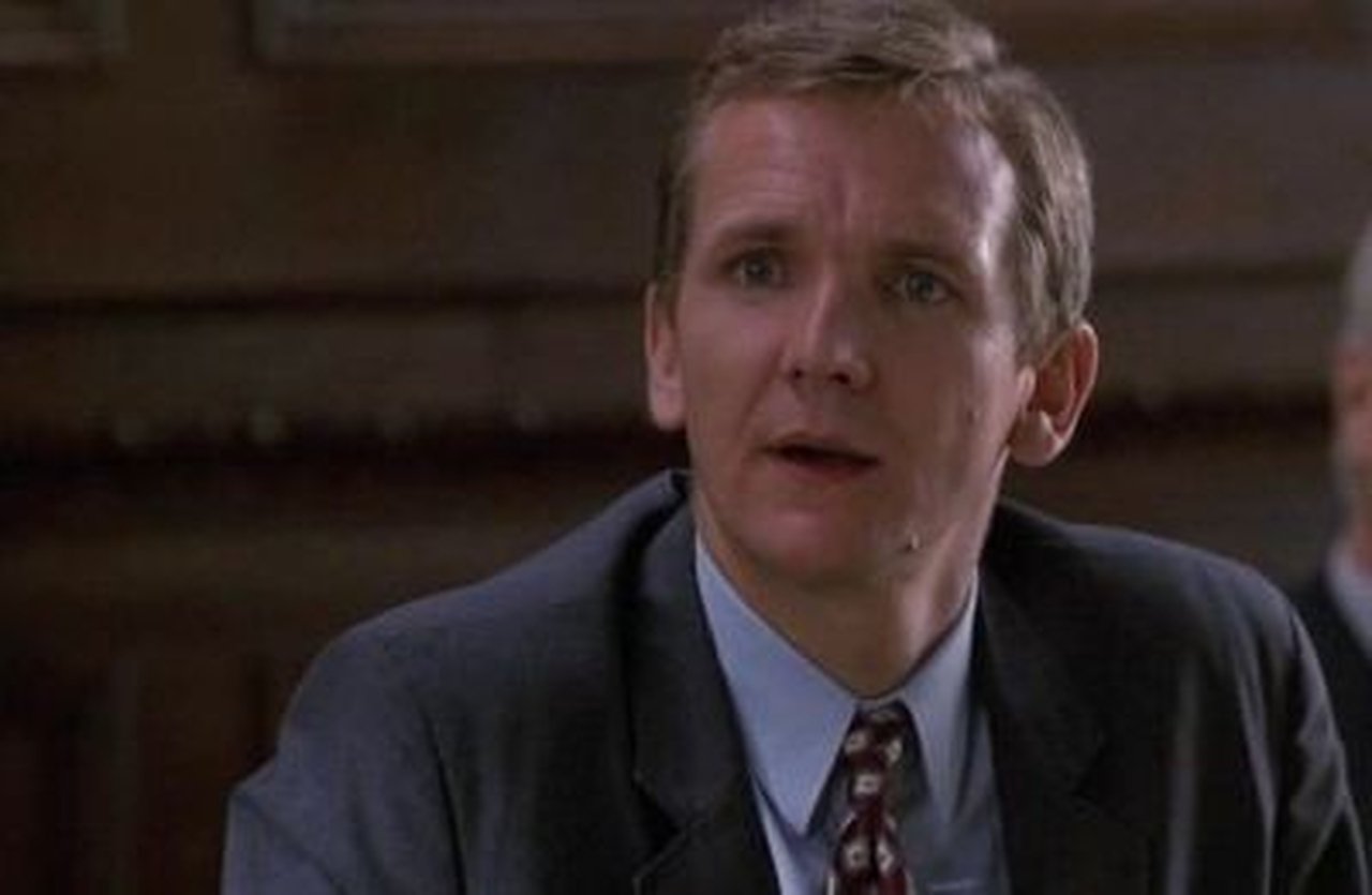 Law & Order - Season 10 Episode 7 : Patsy