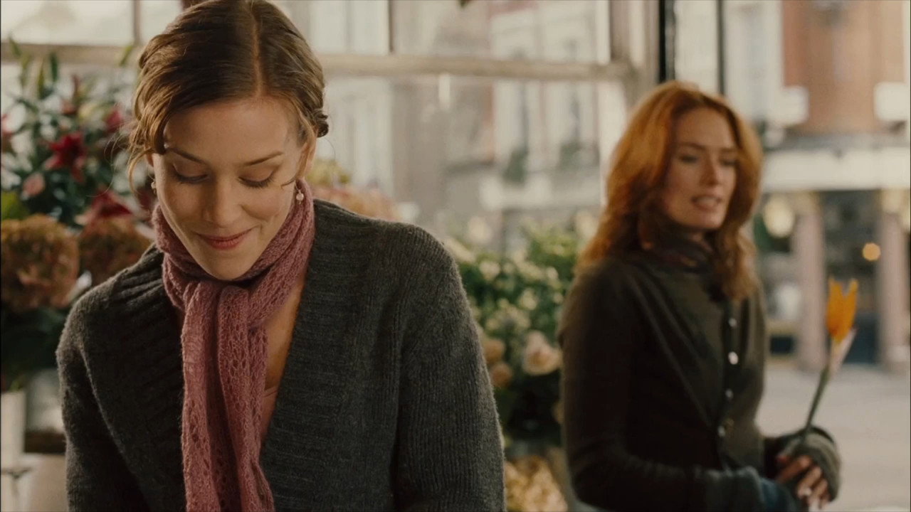 Imagine Me & You background 106
