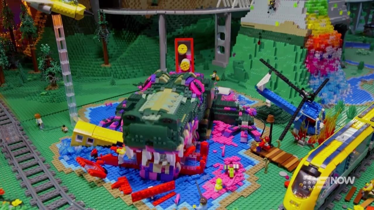 LEGO Masters - Season 3 Episode 1 : Stop In Your Tracks