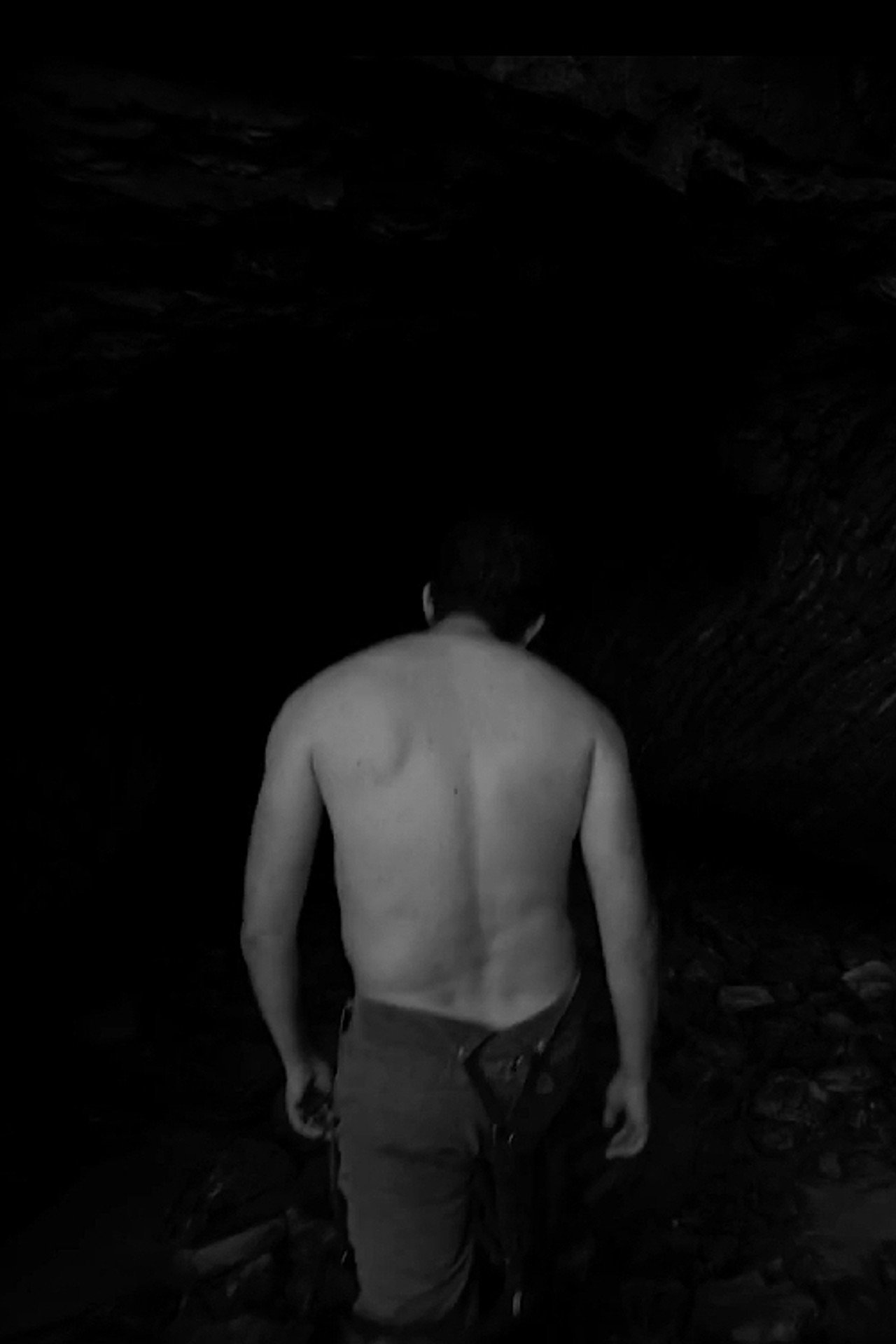 The Cave filmaffisch