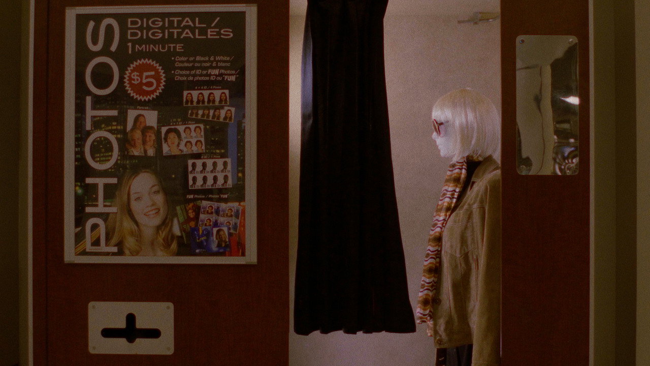 EVE still 3