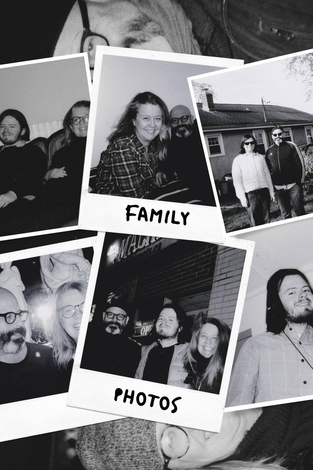 Family Photos filmaffisch