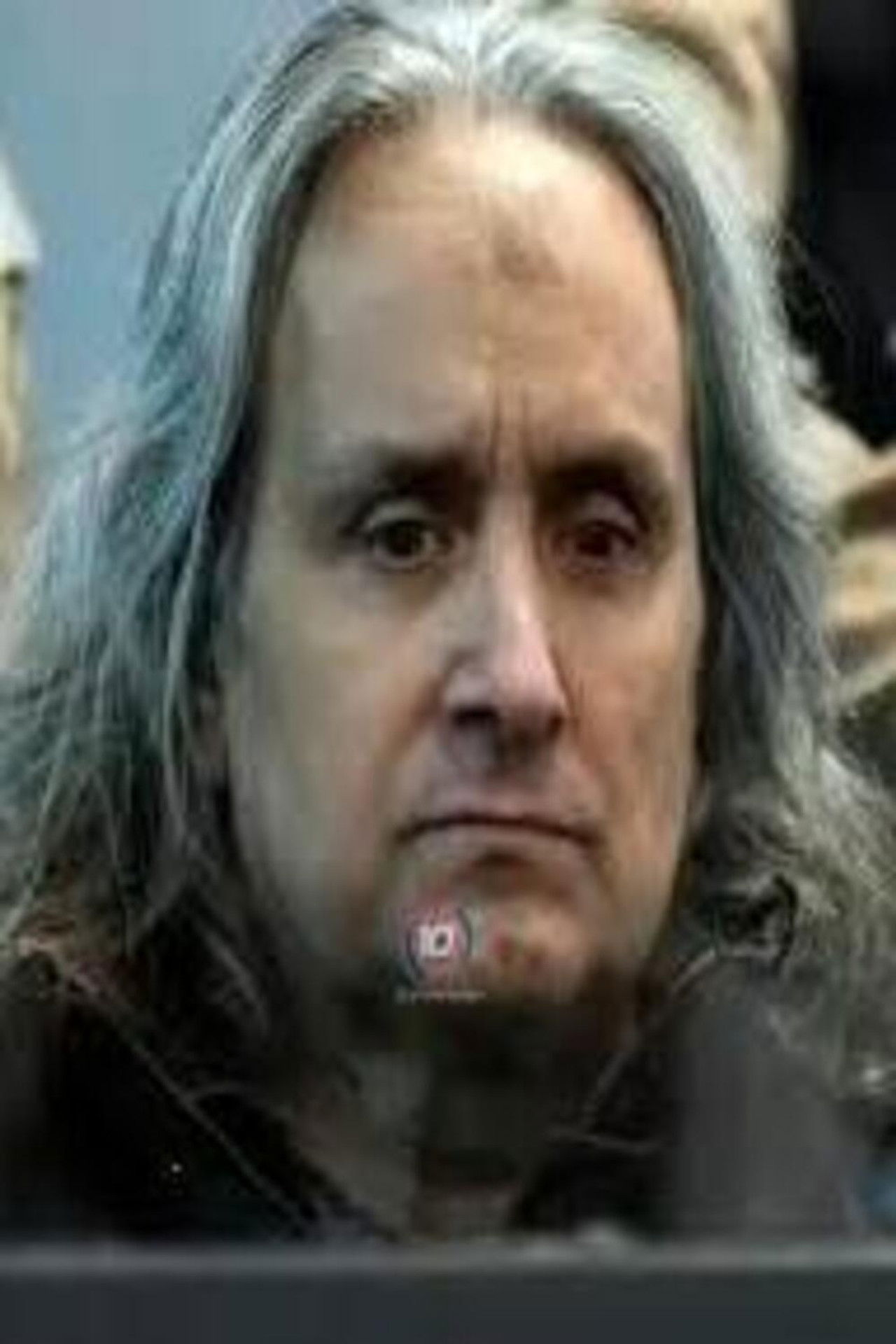 Historias Innecesarias: la Hiena Humana - Roberto Carmona Backdrop