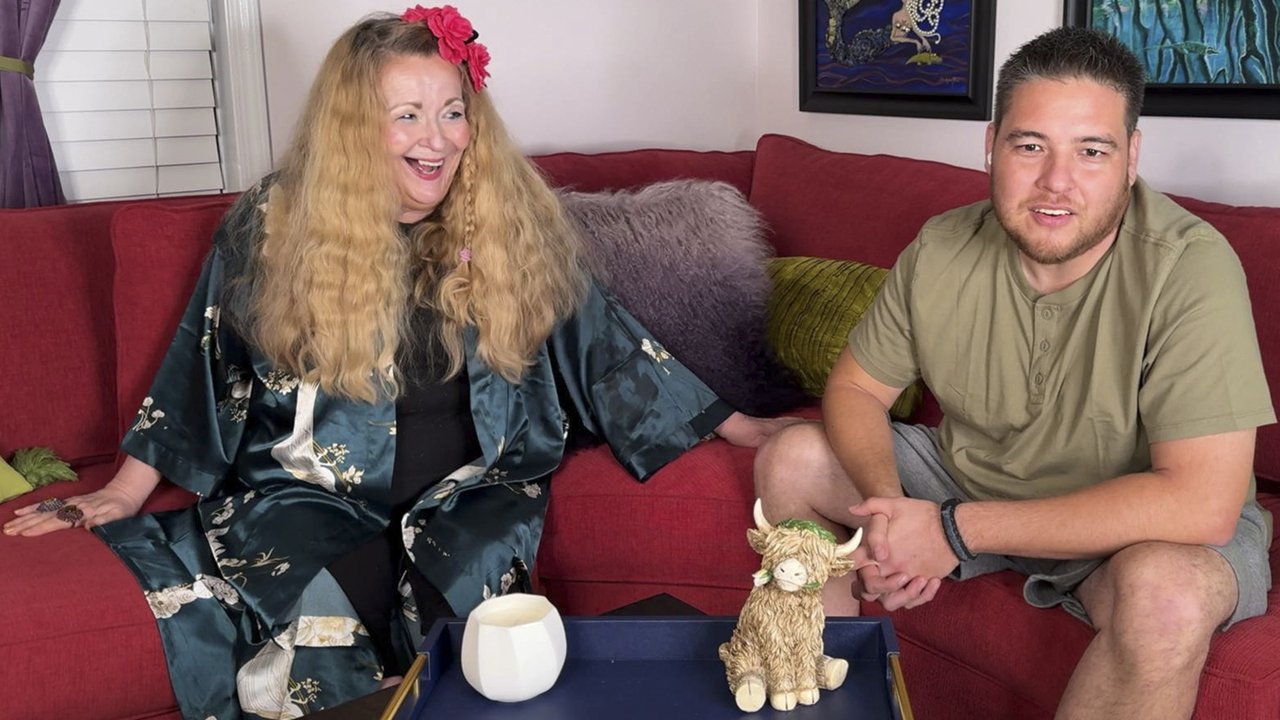 90 Day Fiancé: Pillow Talk - Season 12 Episode 157 : The Other Way: Kicking the Ant's Nest