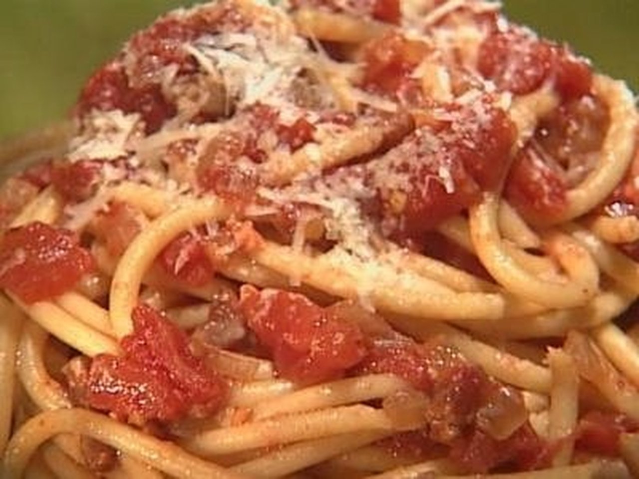 America's Test Kitchen - Season 5 Episode 17 : In an Italian-American Kitchen