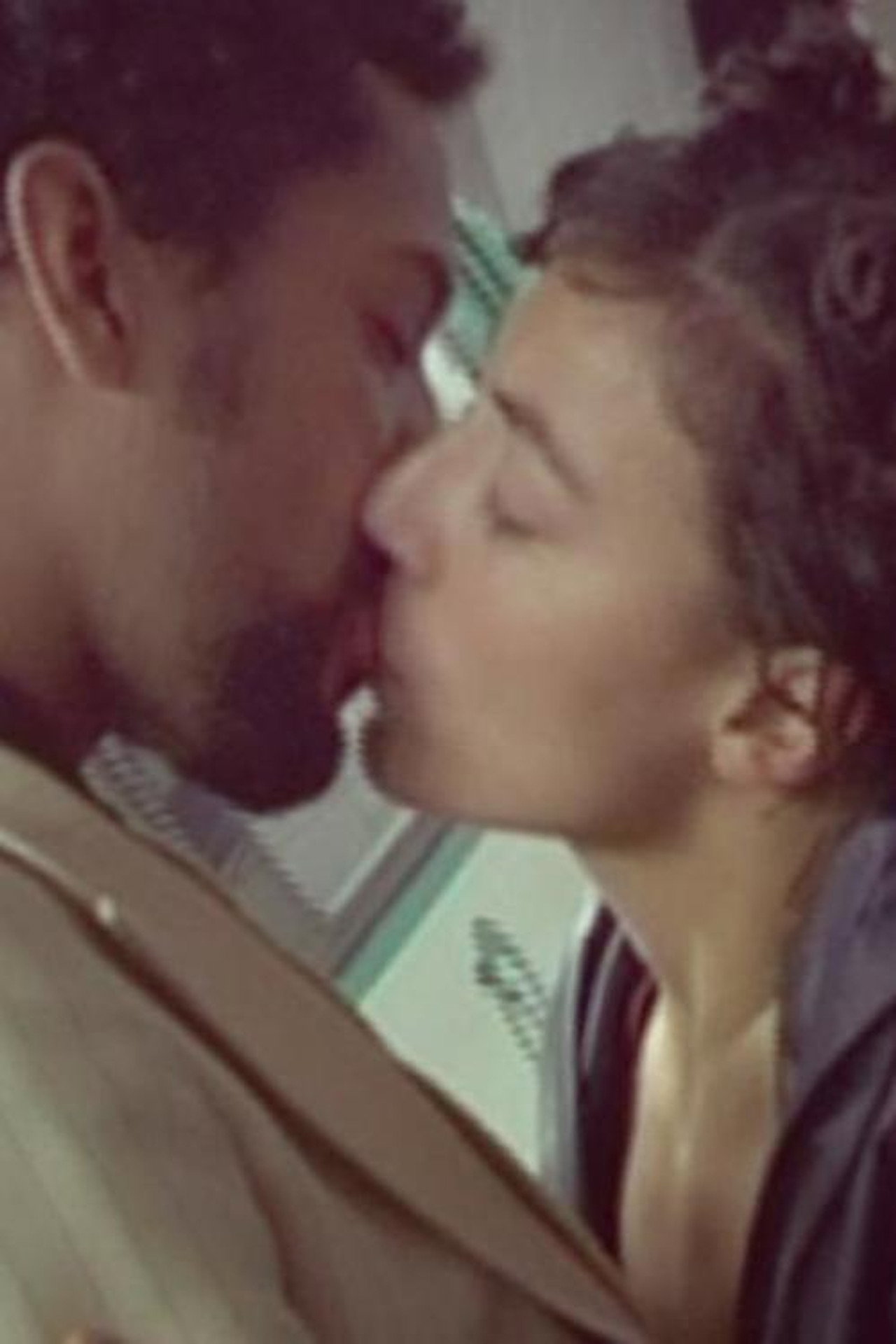 LOVEME2030 filmaffisch
