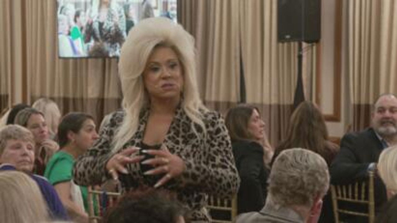 Theresa Caputo: Raising Spirits — Épisode 24