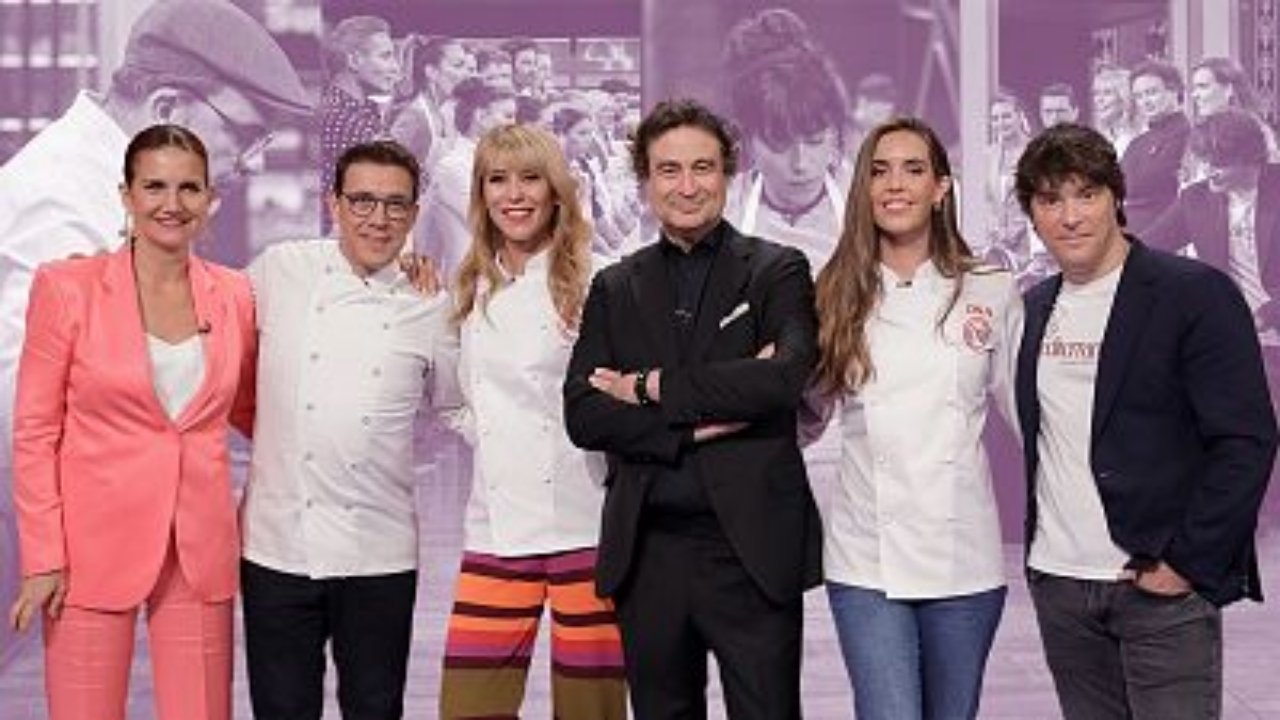 MasterChef Celebrity - Season 9 Episode 1 : Episode 1