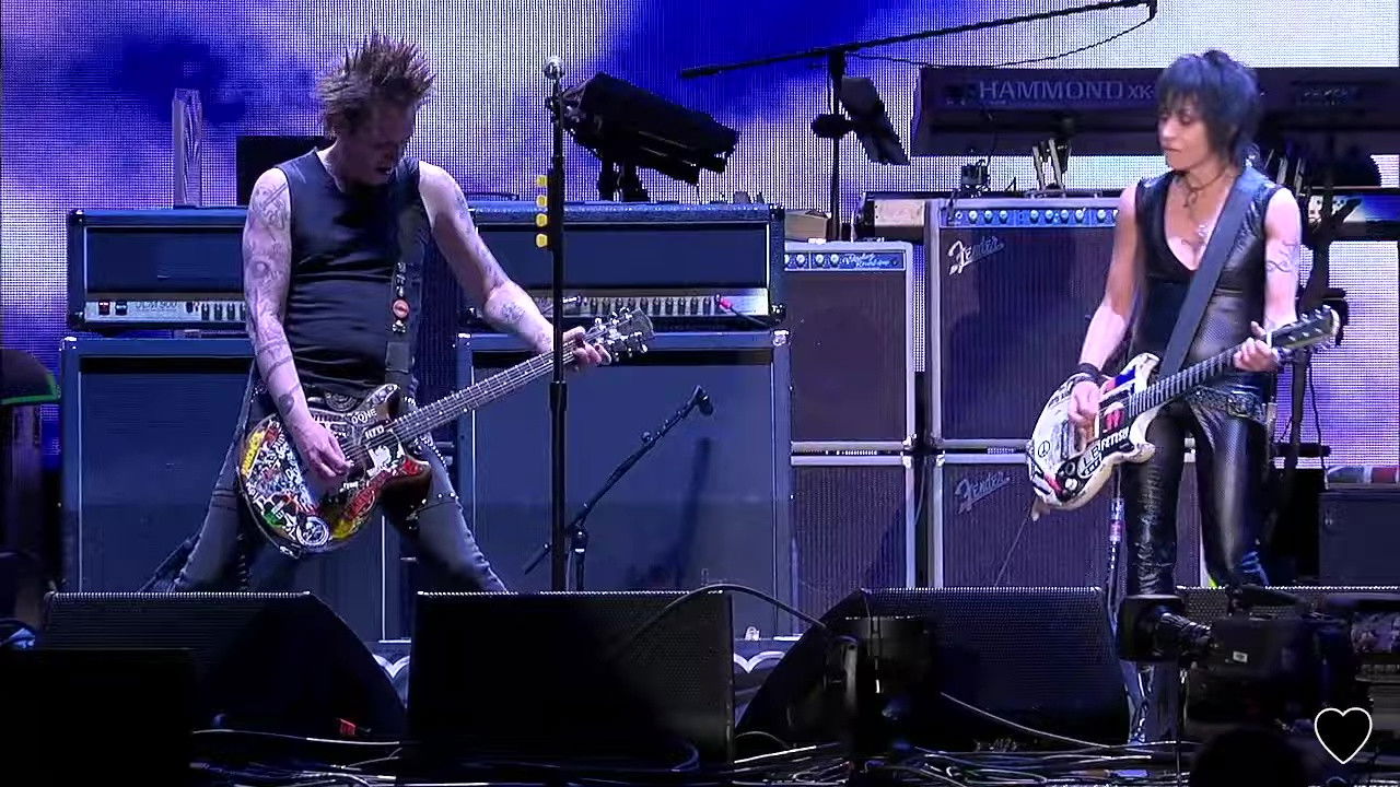 Joan Jett & The Blackhearts LIVE - Chicago, IL 2015 backdrop