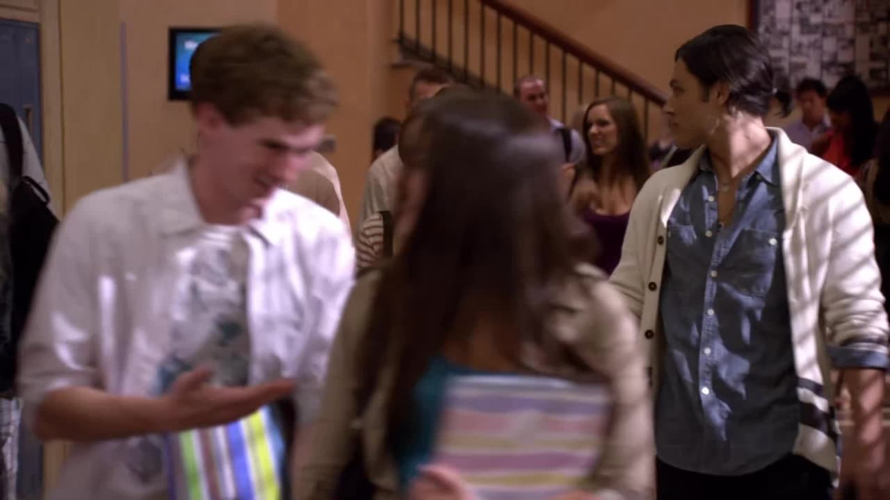 90210 - Season 3 Episode 1 : Senior Year Baby