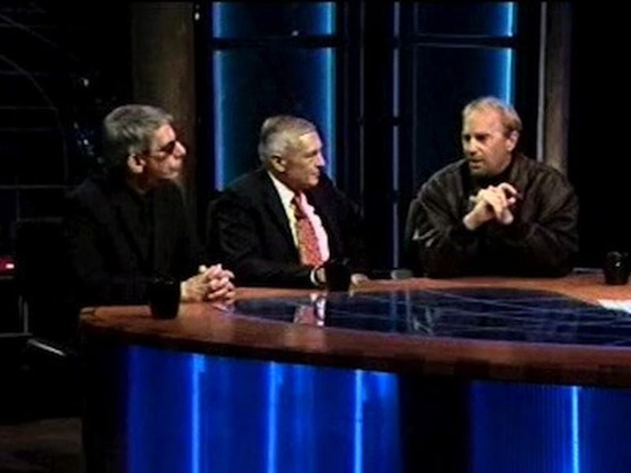 Real Time with Bill Maher - Season 2 Episode 22 : October 29, 2004
