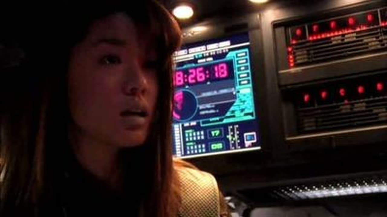 Battlestar Galactica - Season 0 Episode 32 : Face of the Enemy (9)