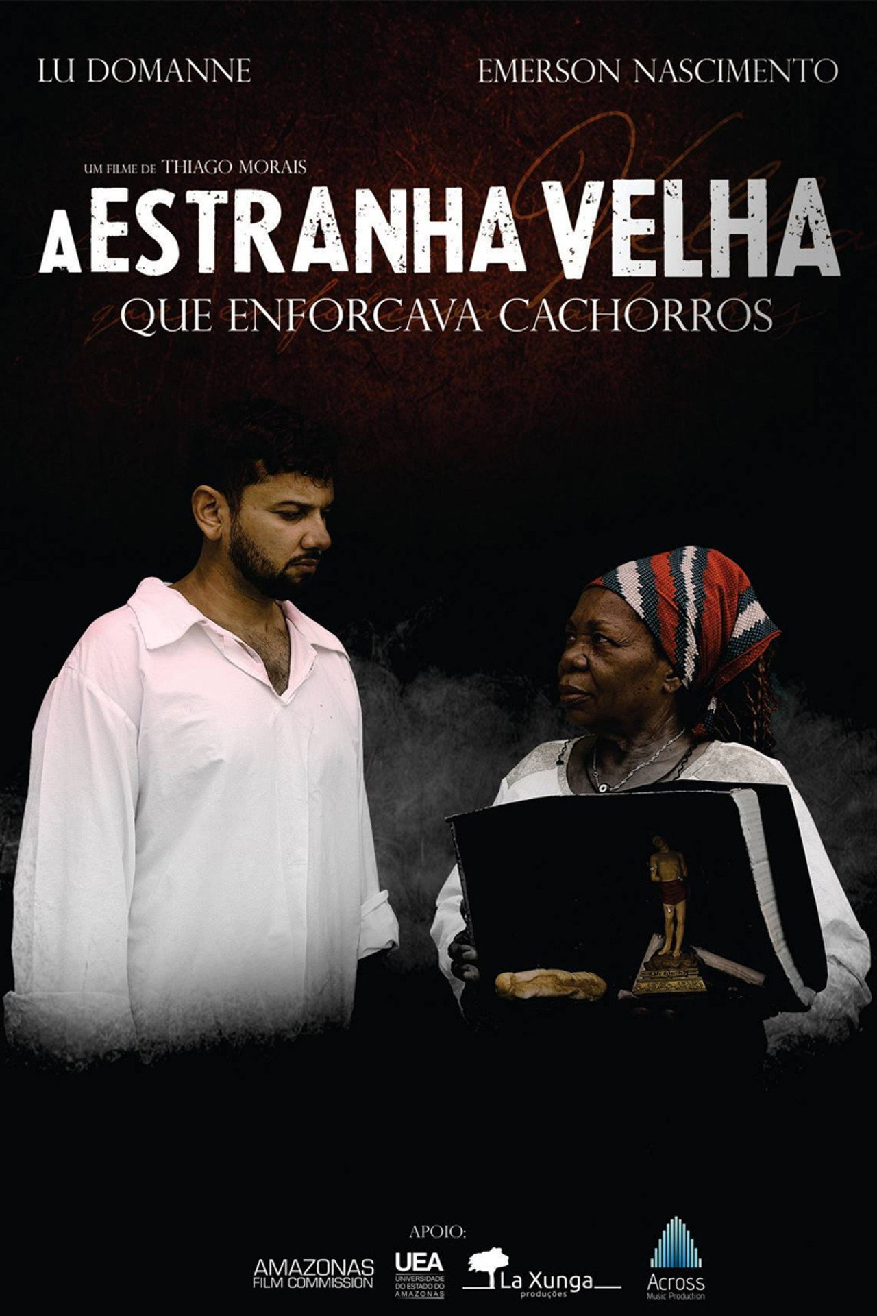 A Estranha Velha que Enforcava Cachorros Backdrop