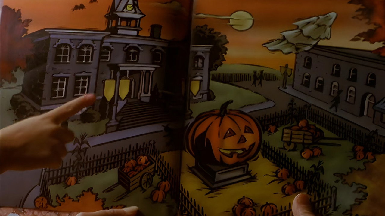 Halloweentown background 32