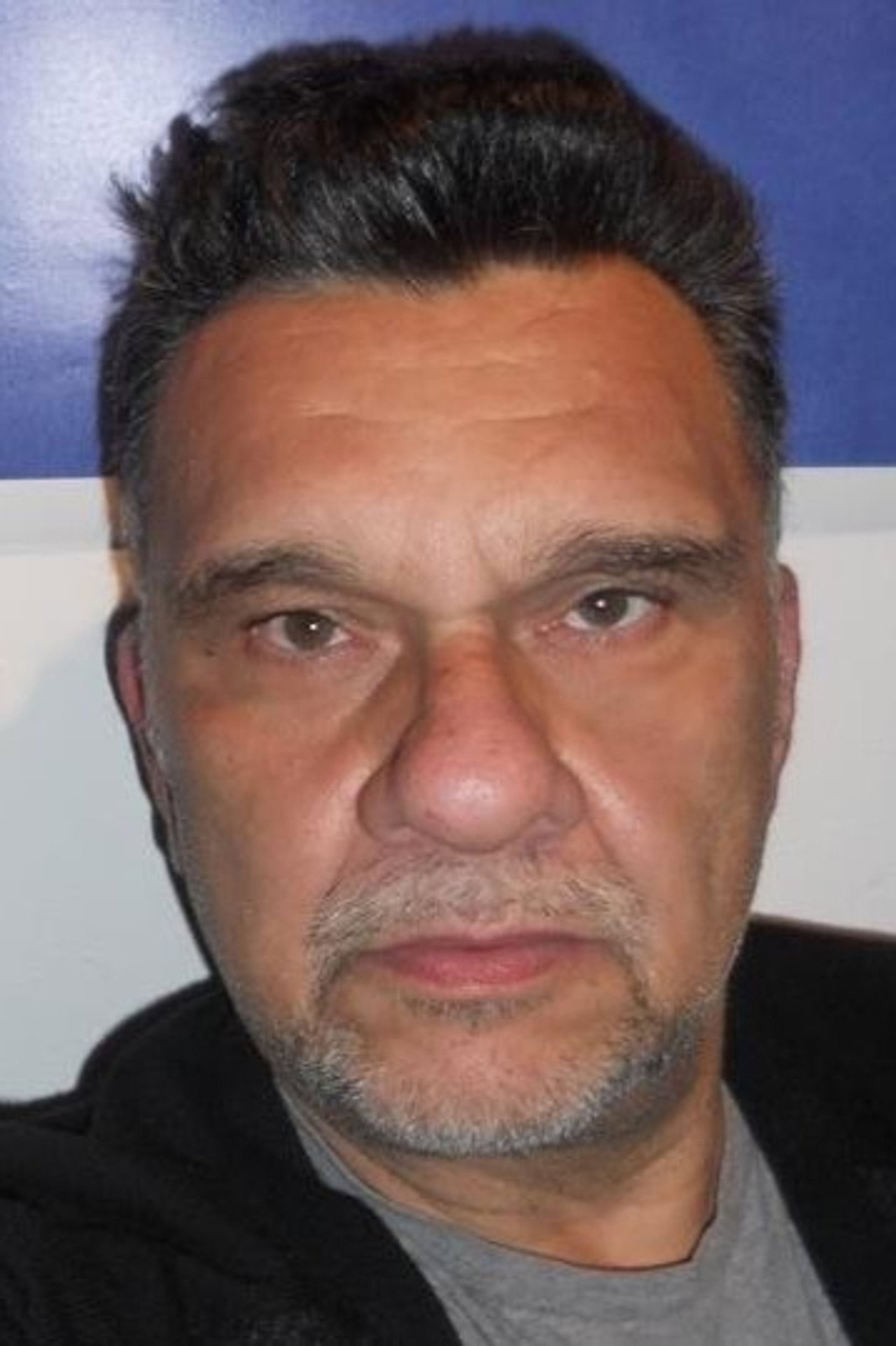 Νίκος Ντούπης