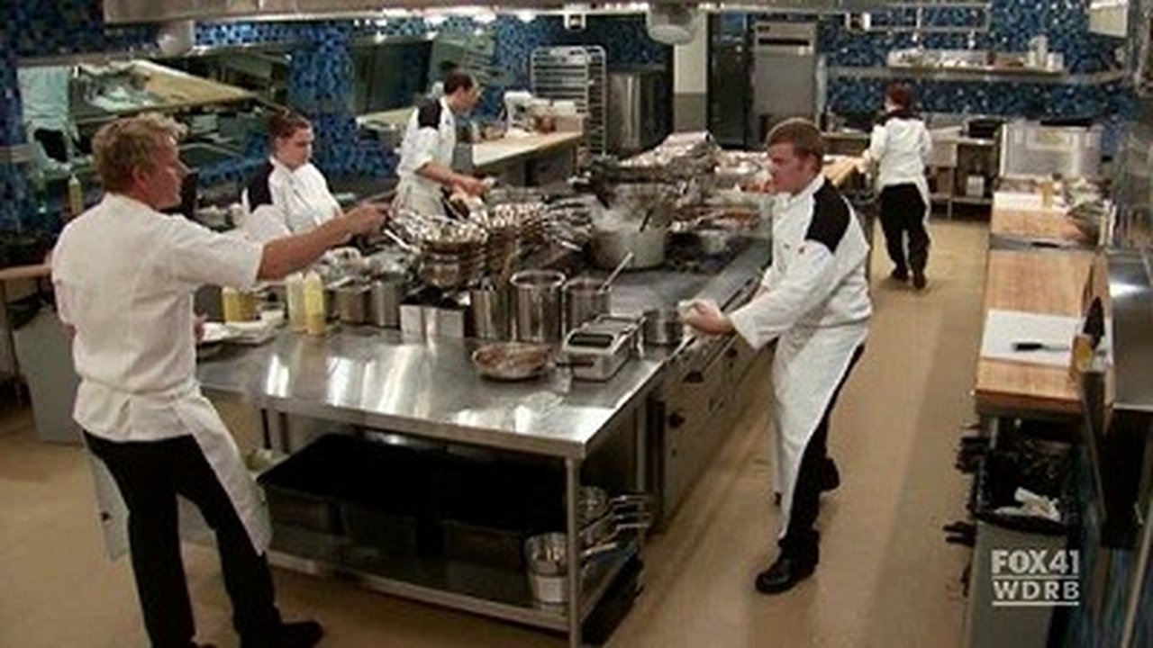 Hell's Kitchen - Season 8 Episode 14 : 4 Chefs Compete Again