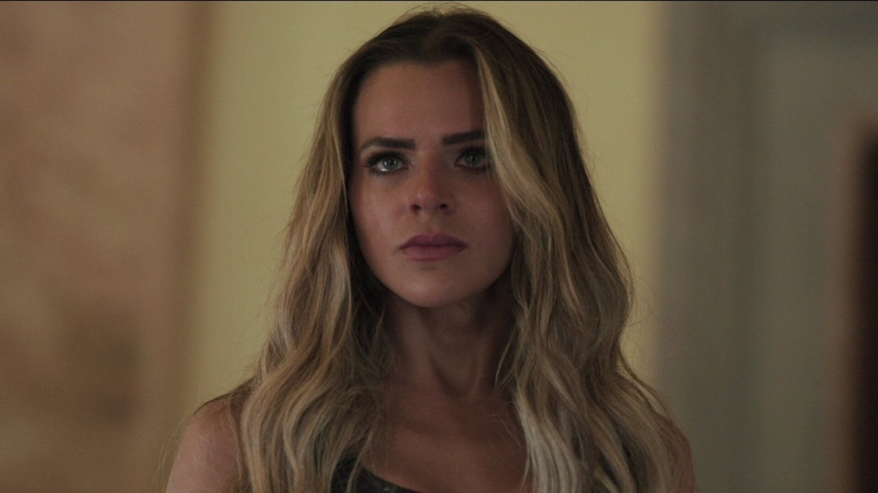 Dinastía Casillas - Season 1 Episode 31 : Suicidio