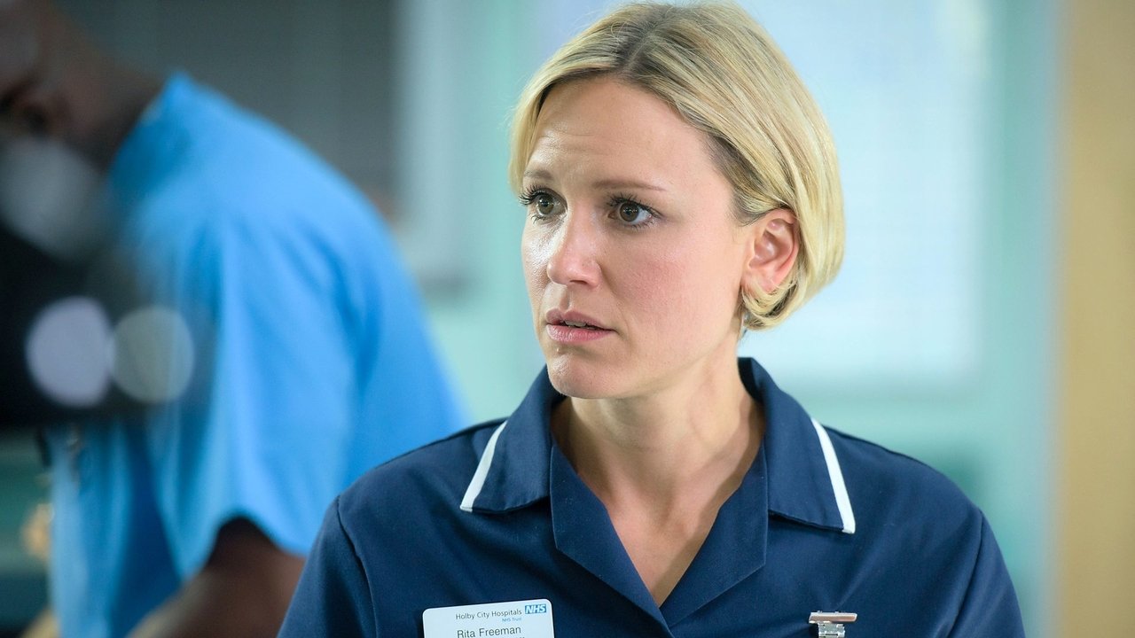 Casualty - Season 29 Episode 24 : Excess Baggage