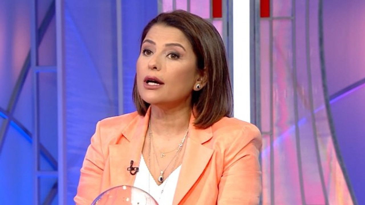 Ceyda Düvenci ile Bambaşka Sohbetler — Épisode 38