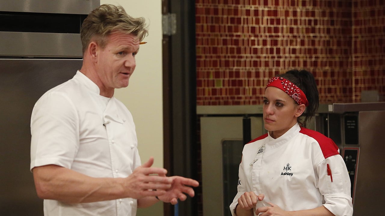 Hell's Kitchen - Season 15 Episode 11 : 8 Chefs Compete