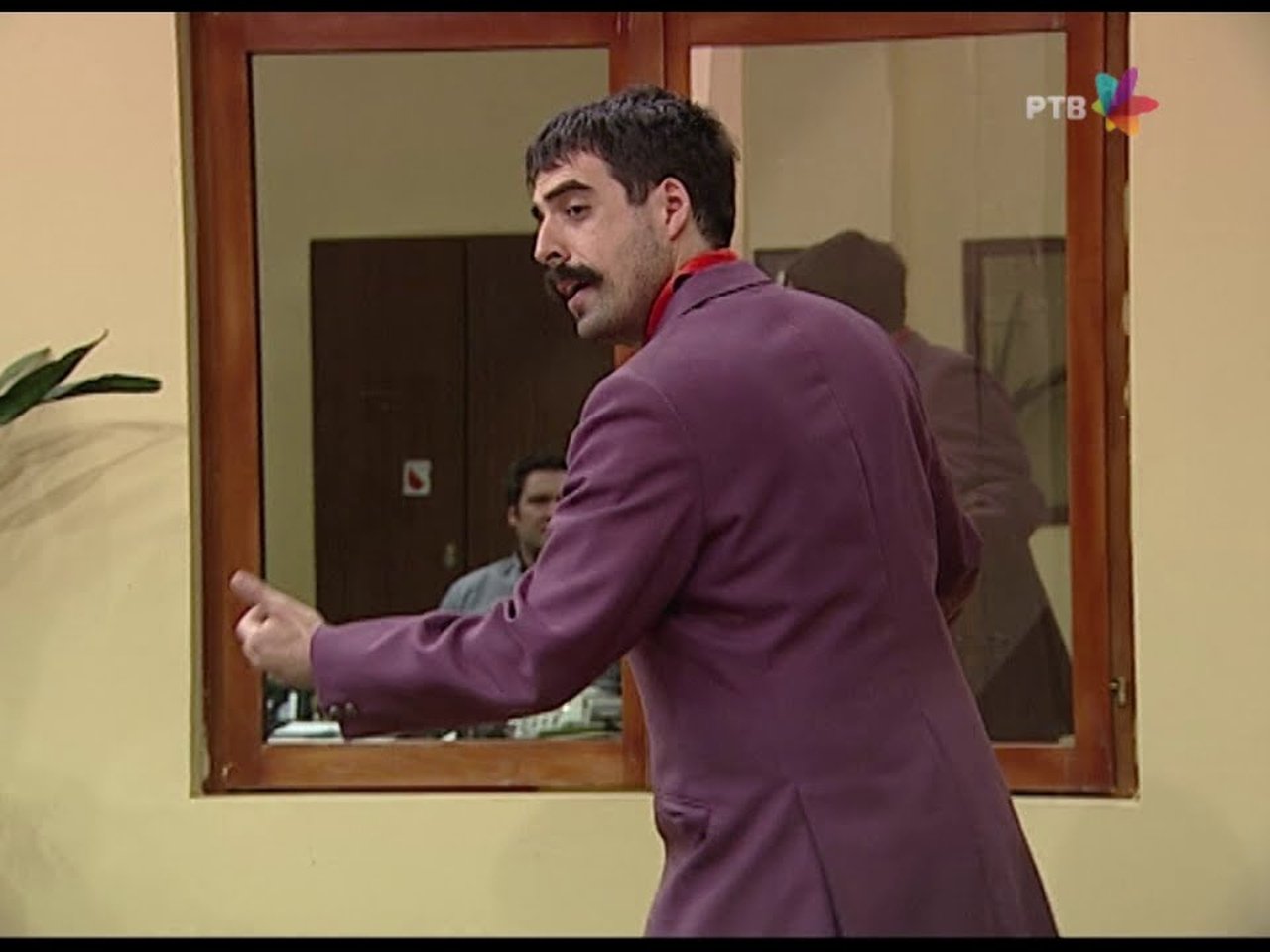 Government Job - Season 4 Episode 90 : 681 Čudesni svet privatluka