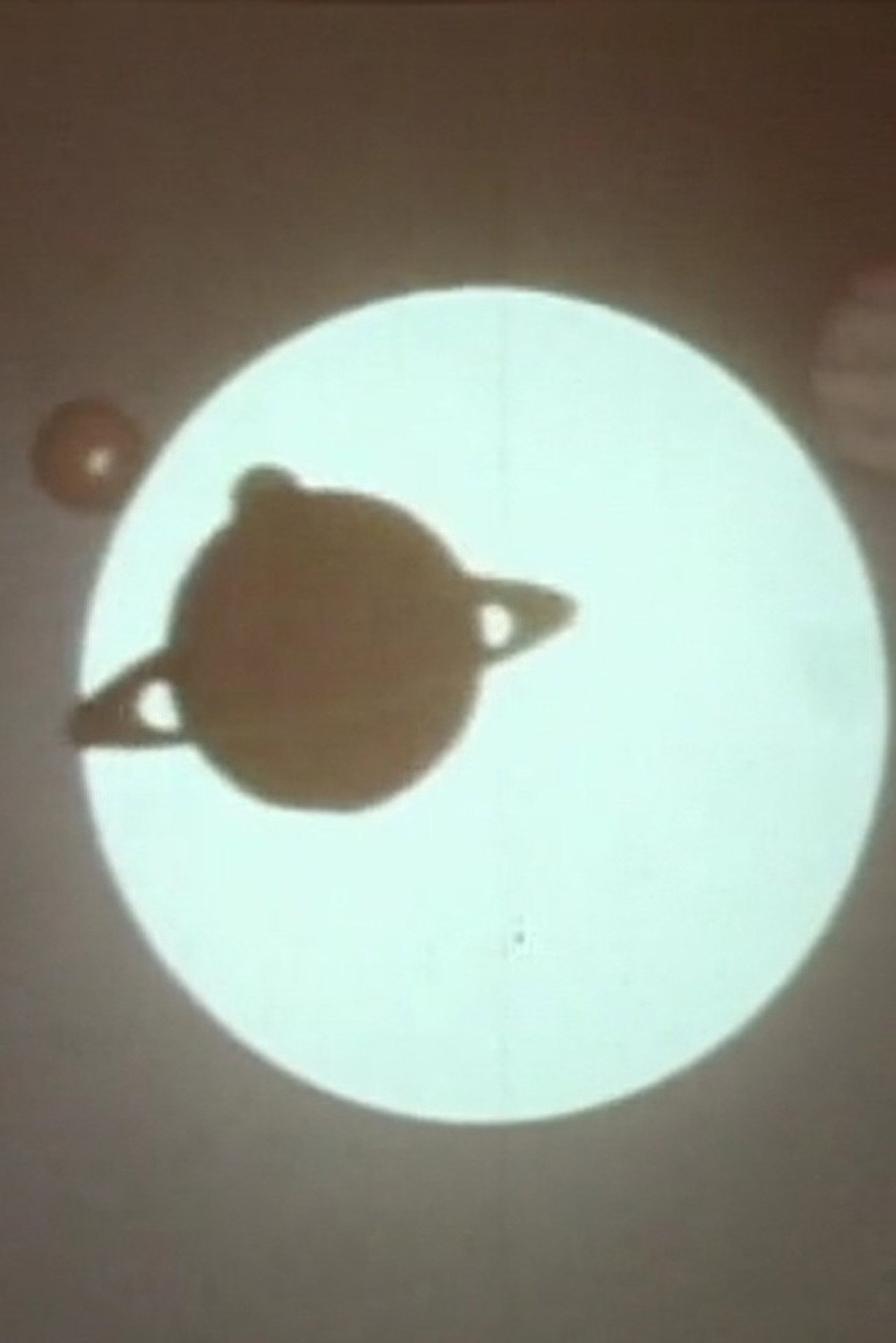 Satellite filmaffisch