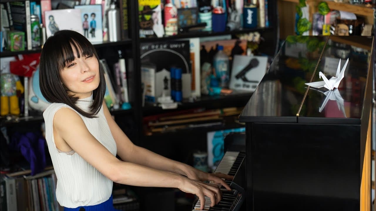 NPR Tiny Desk Concerts - Season 16 Episode 71 : Alice Sara Ott