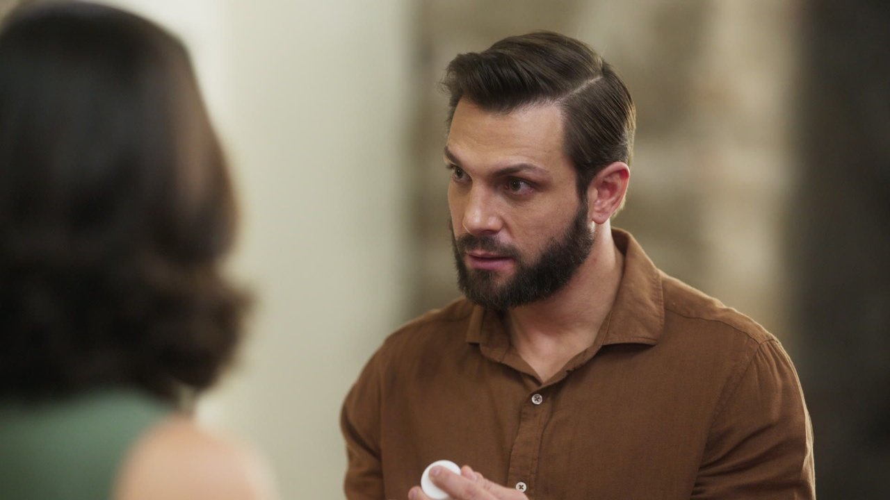 Amanecer - Season 1 Episode 51 : El secreto carcome el alma