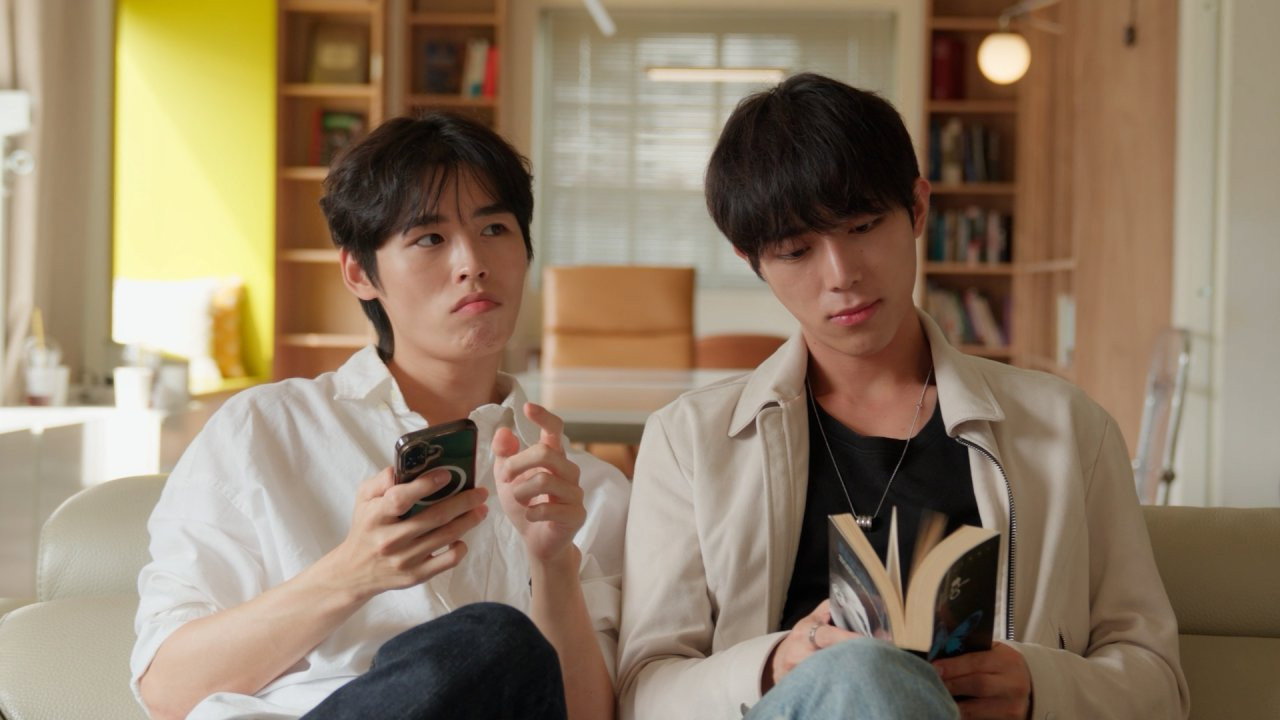 Bound Contract still 7