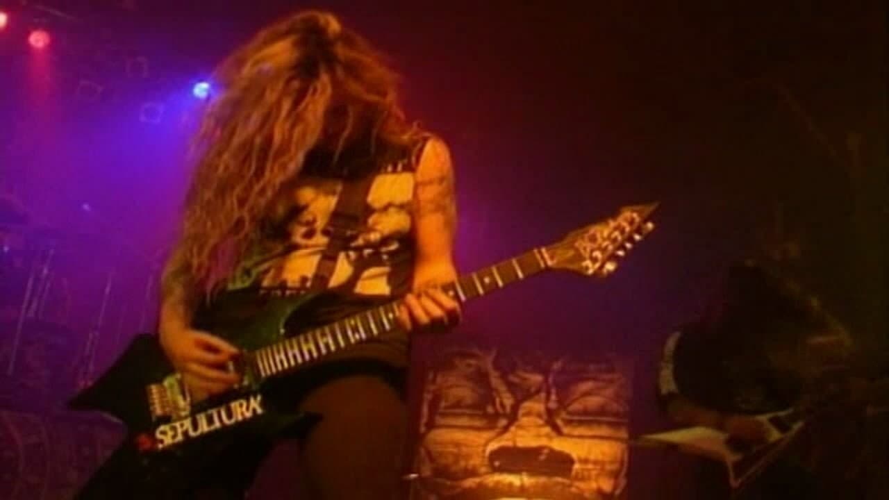 Scen från Sepultura: Under Siege (Live In Barcelona)