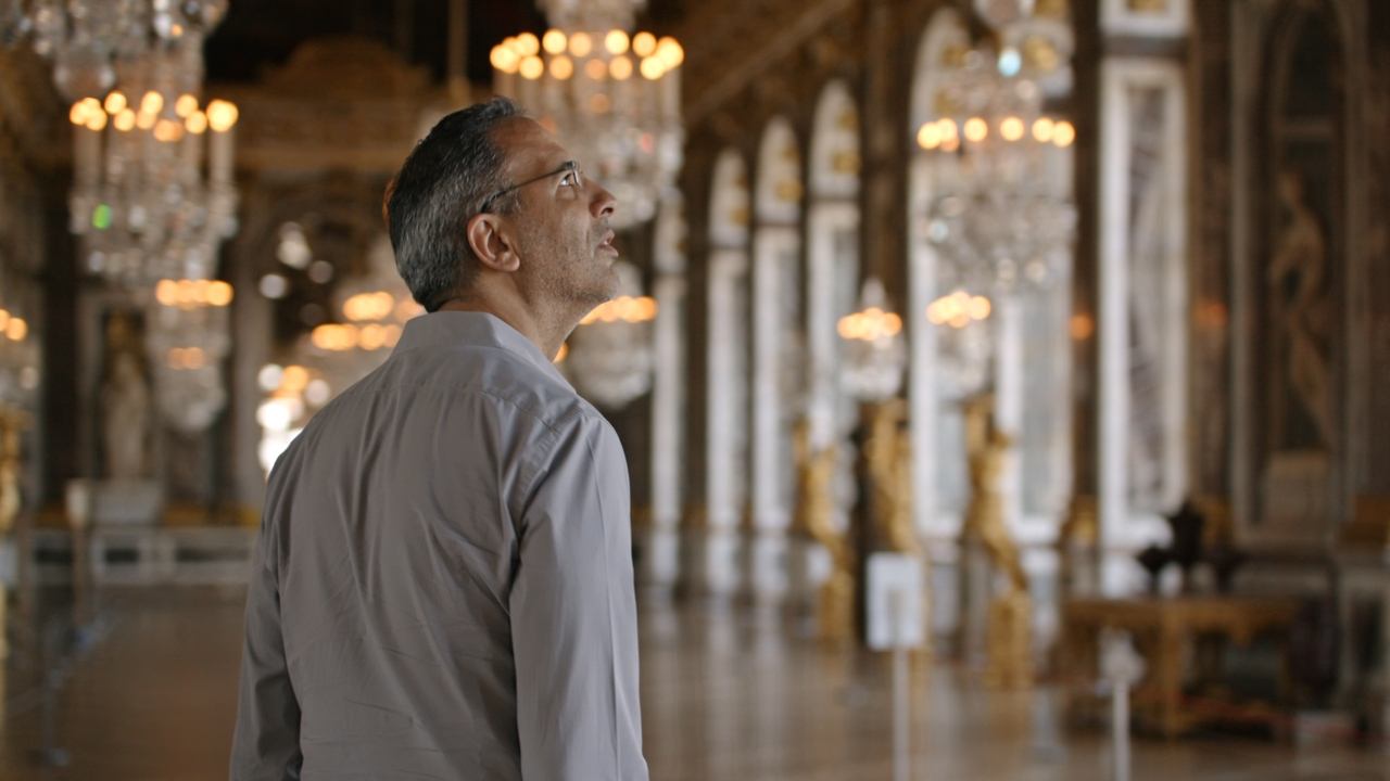 Ottolenghi and the Cakes of Versailles background