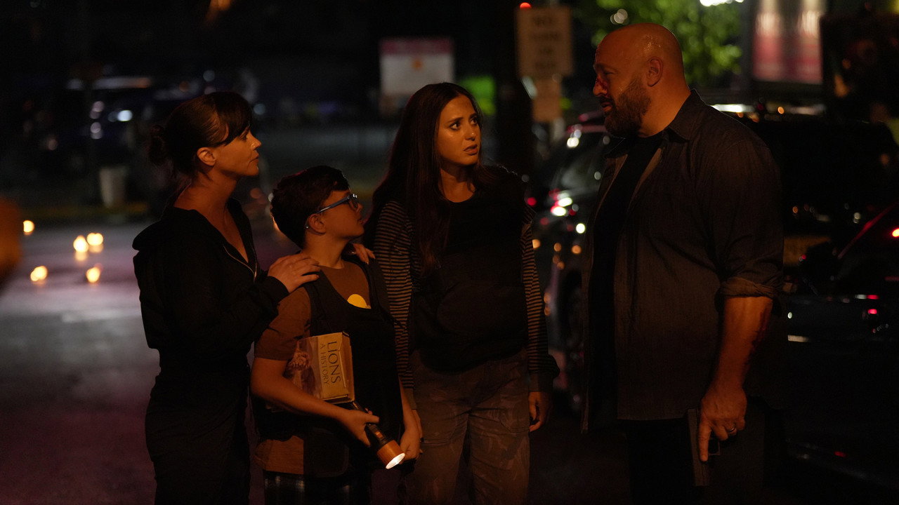 Guns Up (2025) Hindi Dubbed LionsgatePlay backdrop