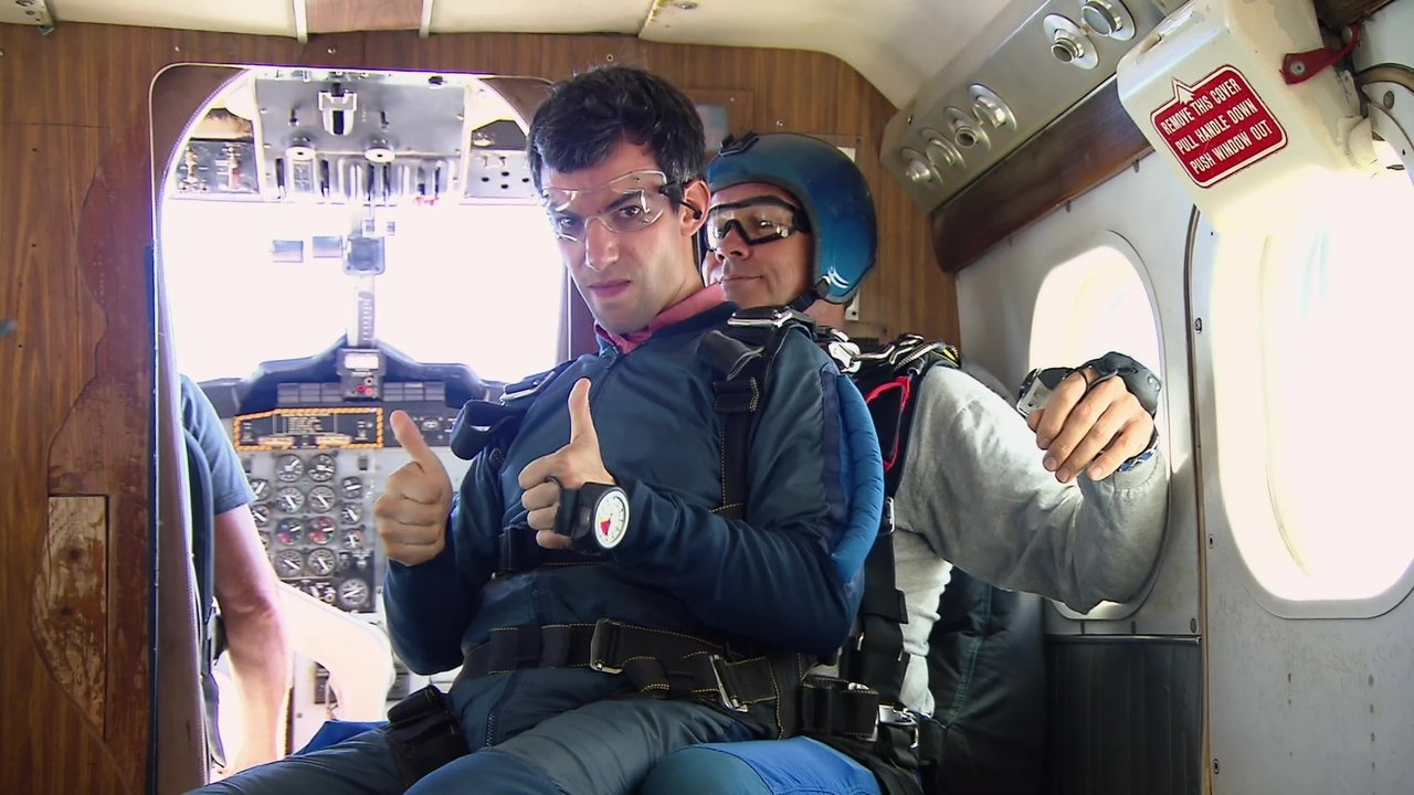 Nathan For You - Season 1 Episode 6 : Funeral Home / Burger Joint / Skydiving