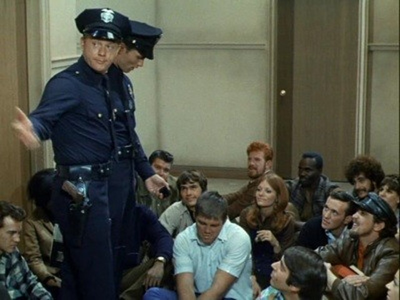 Adam-12 - Season 1 Episode 20 : Log 073: I'm Still A Cop