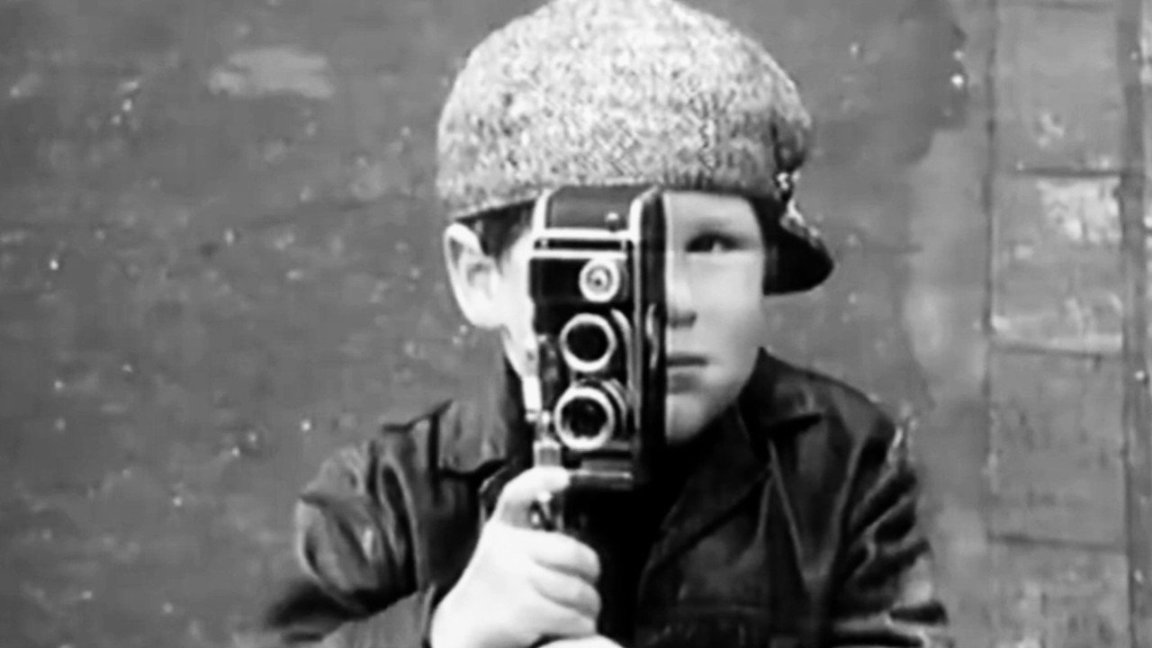 A British Picture: Portrait of an Enfant Terrible still 4