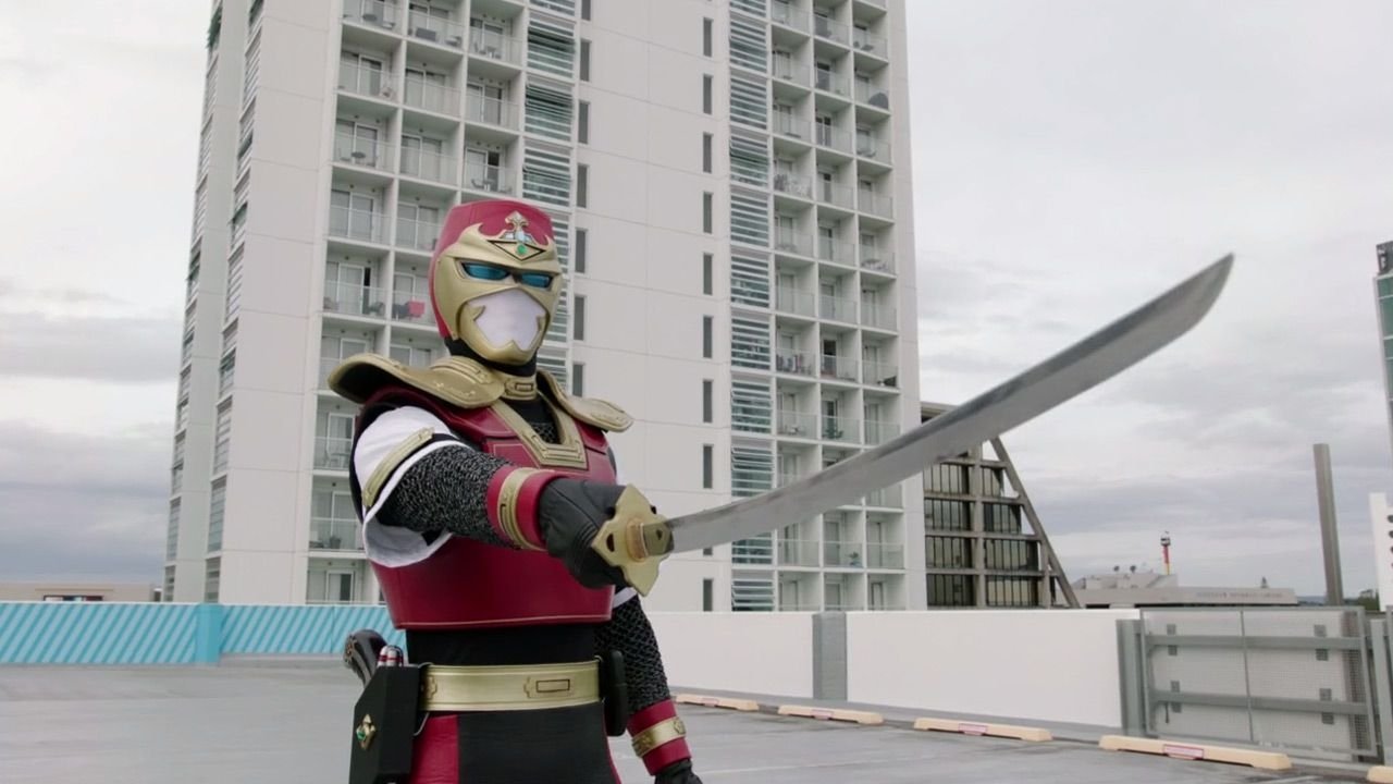 Power Rangers - Season 25 Episode 14 : Sheriff Skyfire