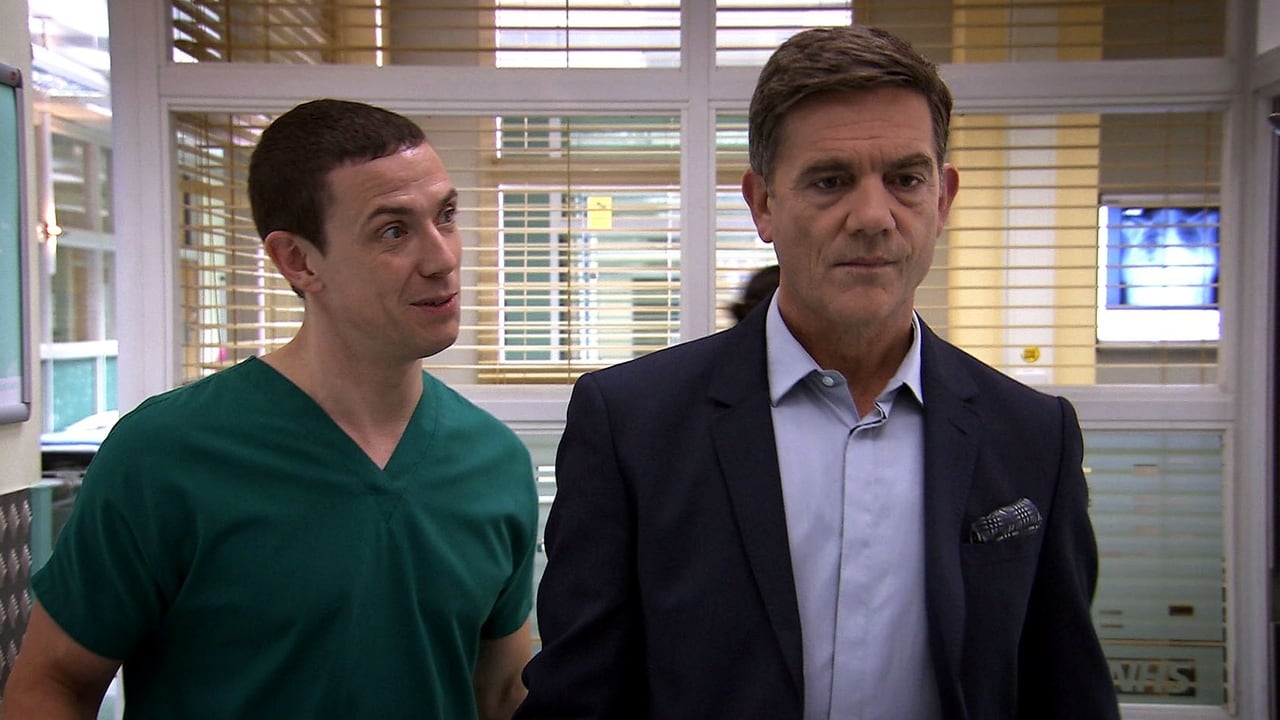 Holby City - Season 17 Episode 19 : Be Bold, Be Bold