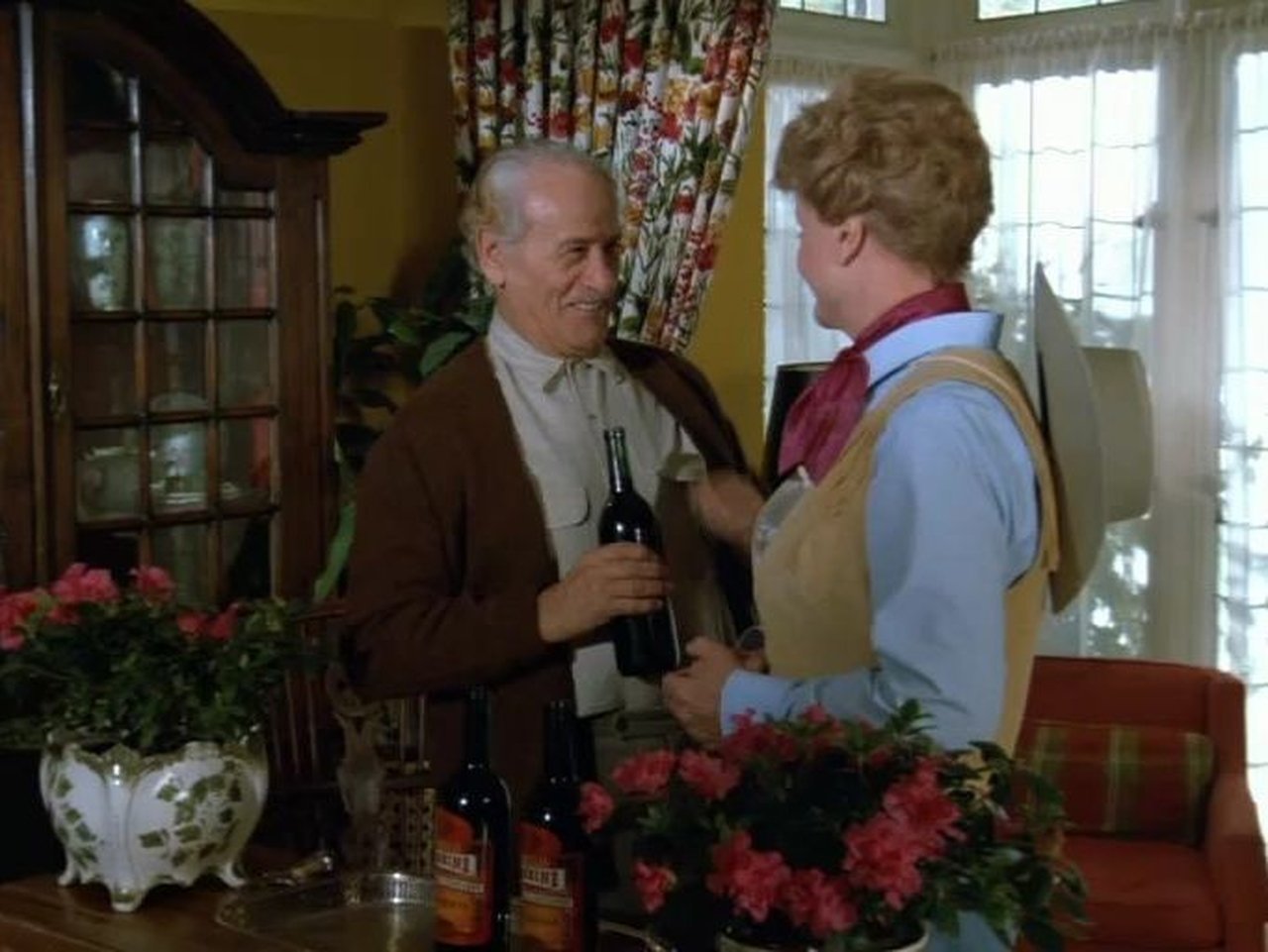 Murder, She Wrote - Season 4 Episode 17 : A Very Good Year for Murder
