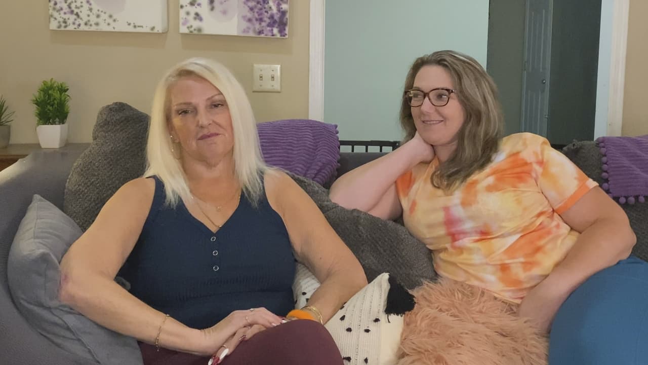 90 Day Fiancé: Pillow Talk - Season 9 Episode 8 : Darcey & Stacey: Pageant Mom Drama