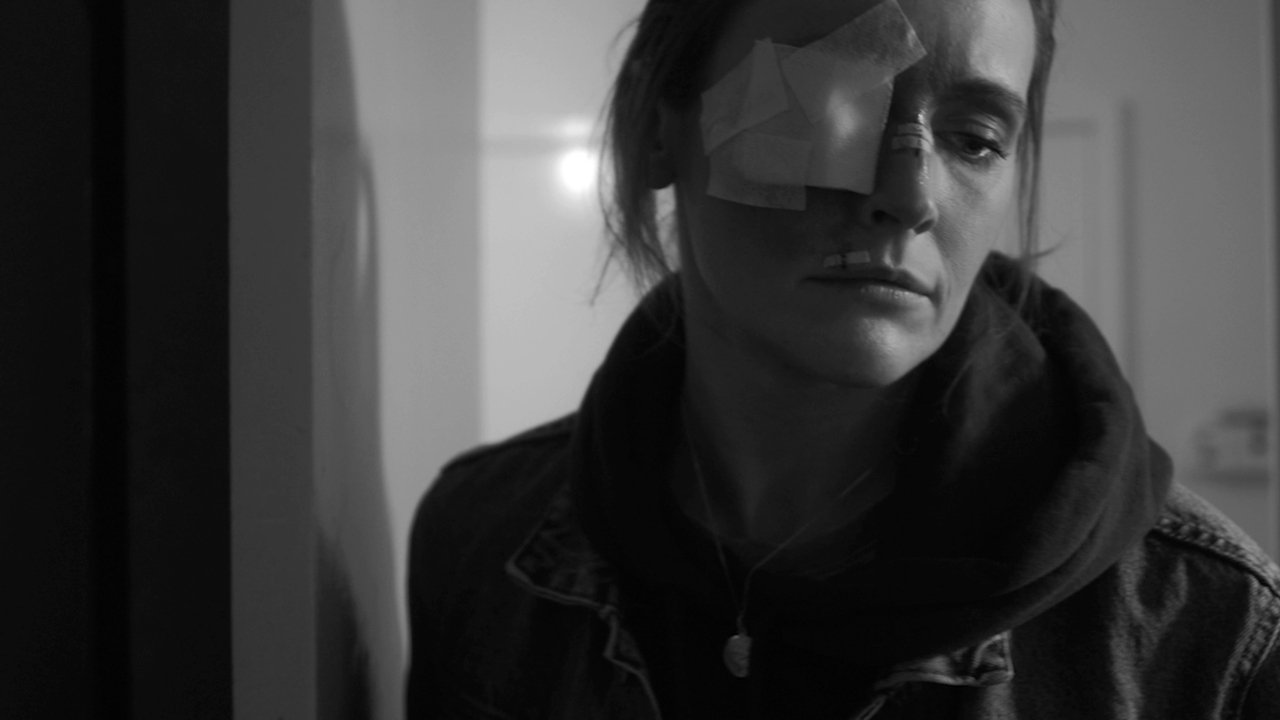 مشاهدة فيلم Derelict مترجم بدون اعلانات - خلفية