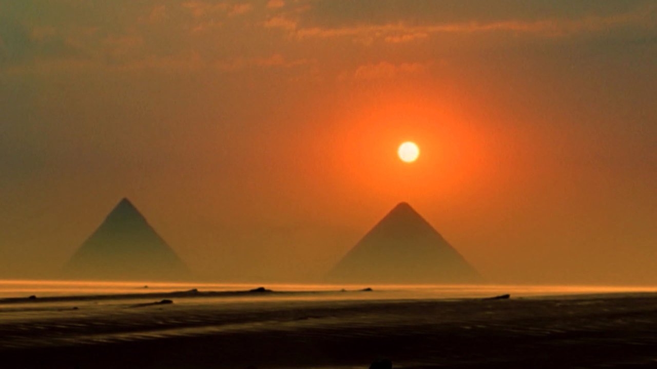 Earth Odyssey with Dylan Dreyer - Season 3 Episode 6 : Egypt