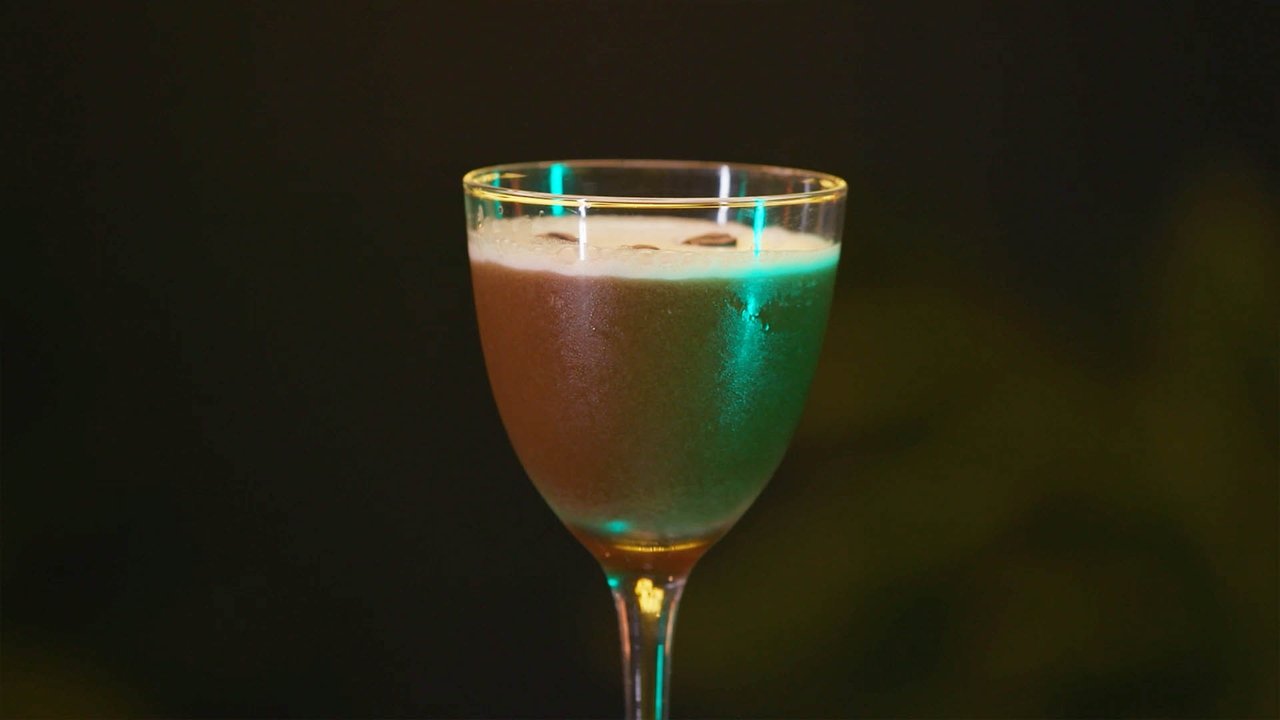 Dirty Laundry - Season 0 Episode 54 : Coconut Espresso Martini