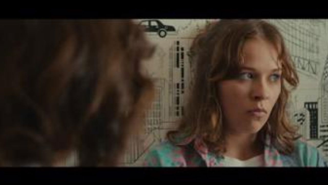 Pavojingi ryšiai - Season 1 Episode 53 : Episode 53