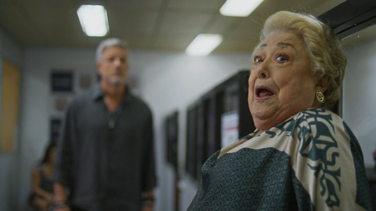 Dona de Mim - Season 1 Episode 133 : Episode 133