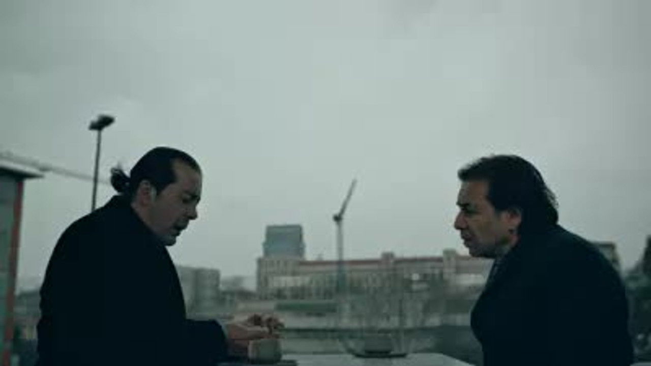 Ölüm Zamanı backdrop